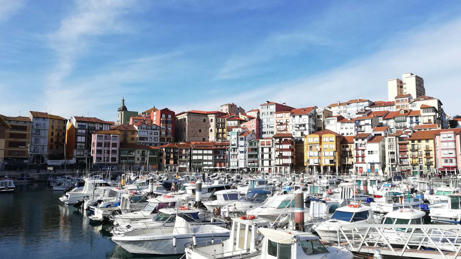 Vista de Puerto Deportivo de Bermeo
