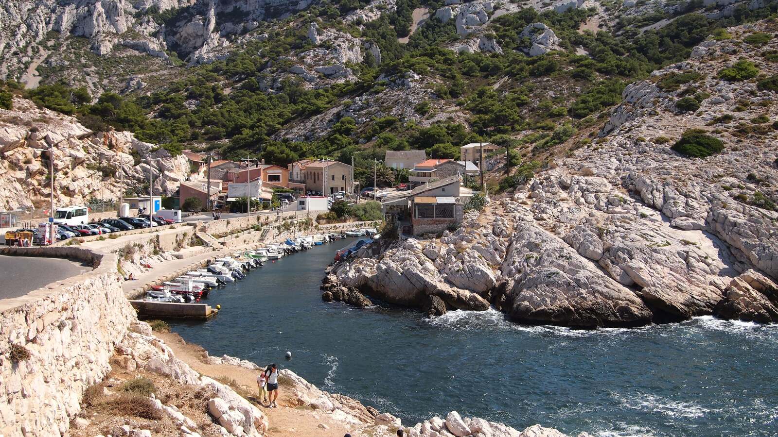 Vue du Port de Callelongue