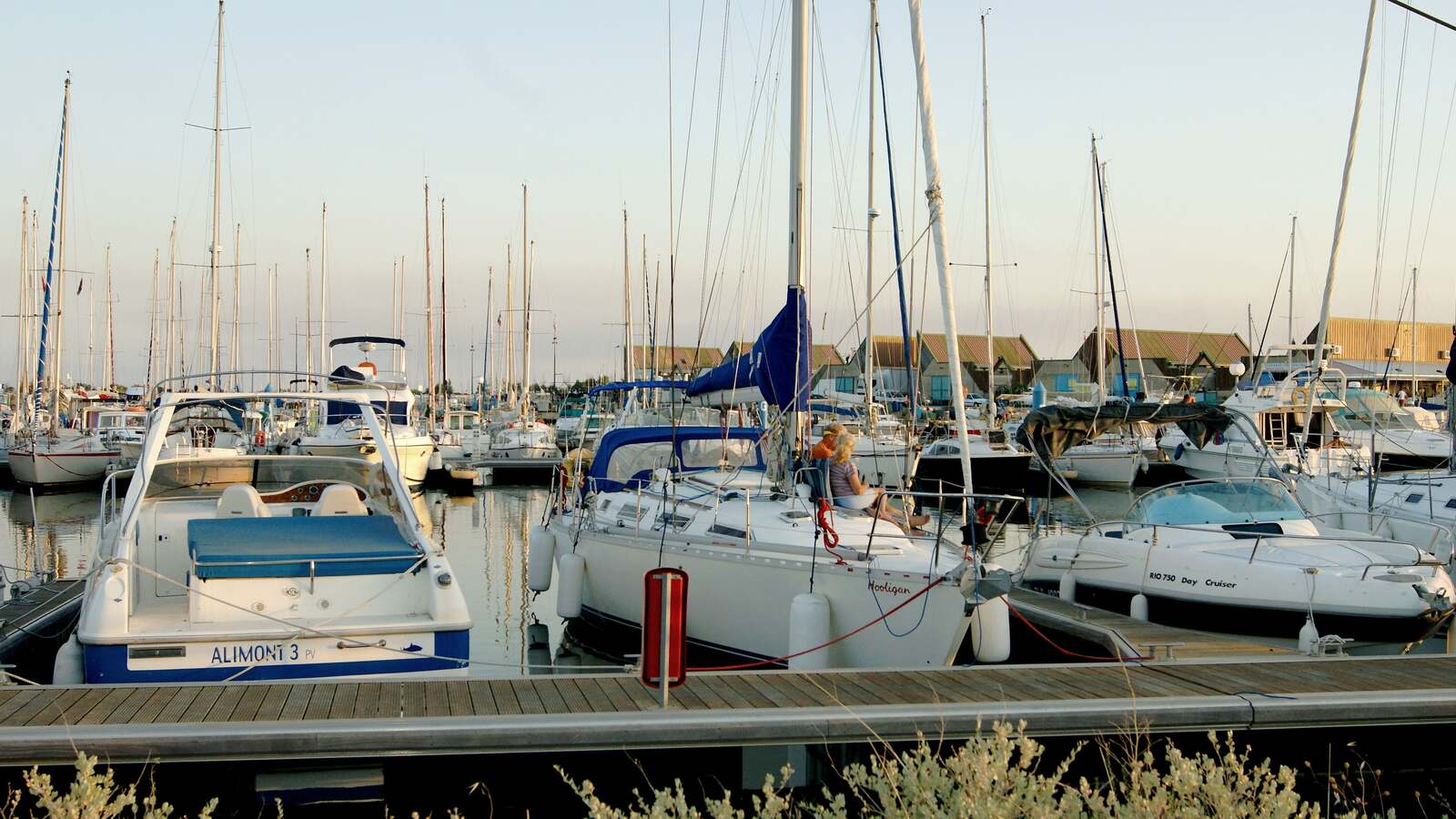 Vue du Port du Chichoulet