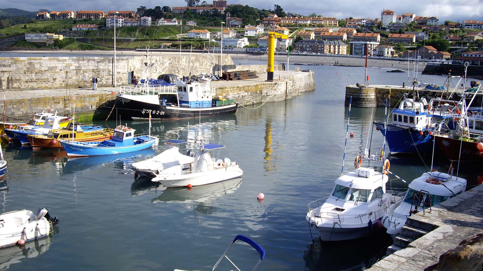 Vista de Puerto de Comillas