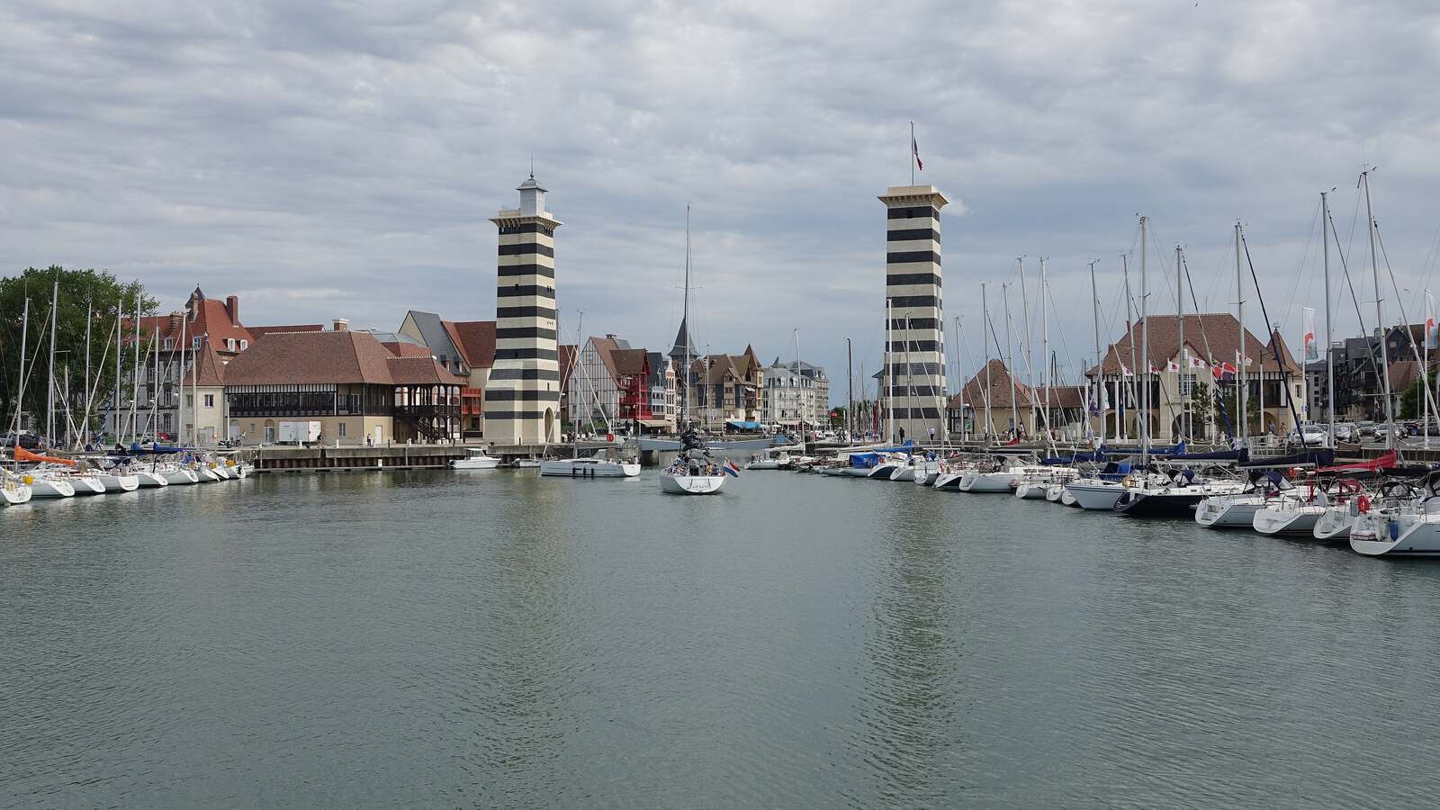 Vue du Port Morny