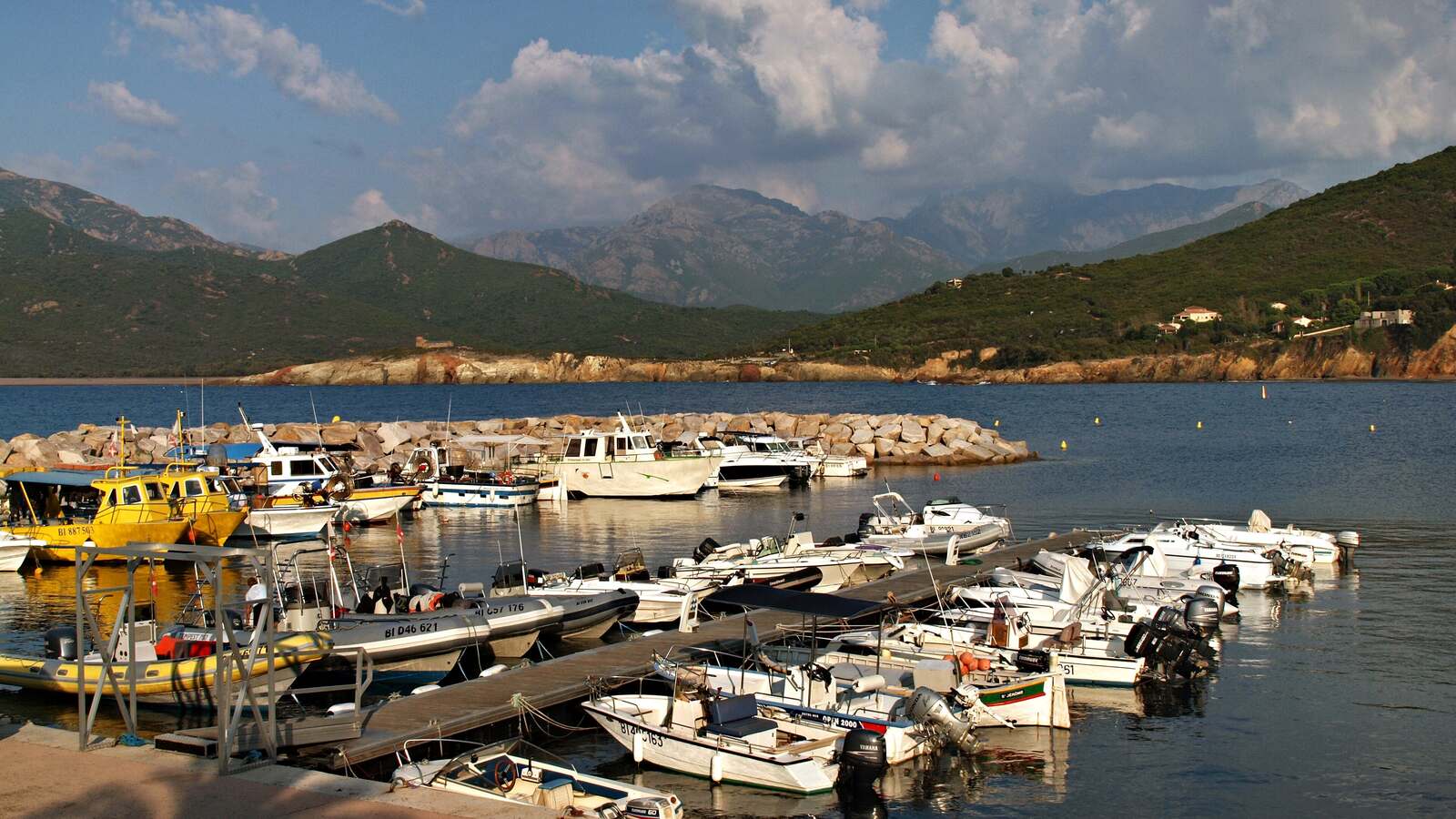 Vue du Port de Galéria