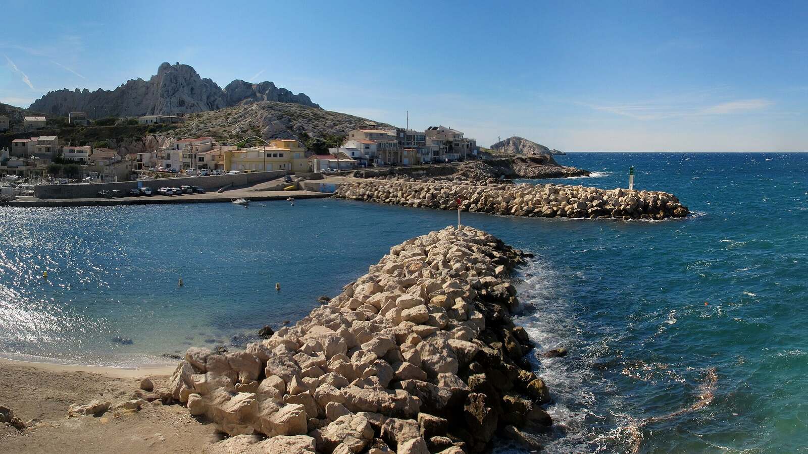 Vue du Port des Goudes
