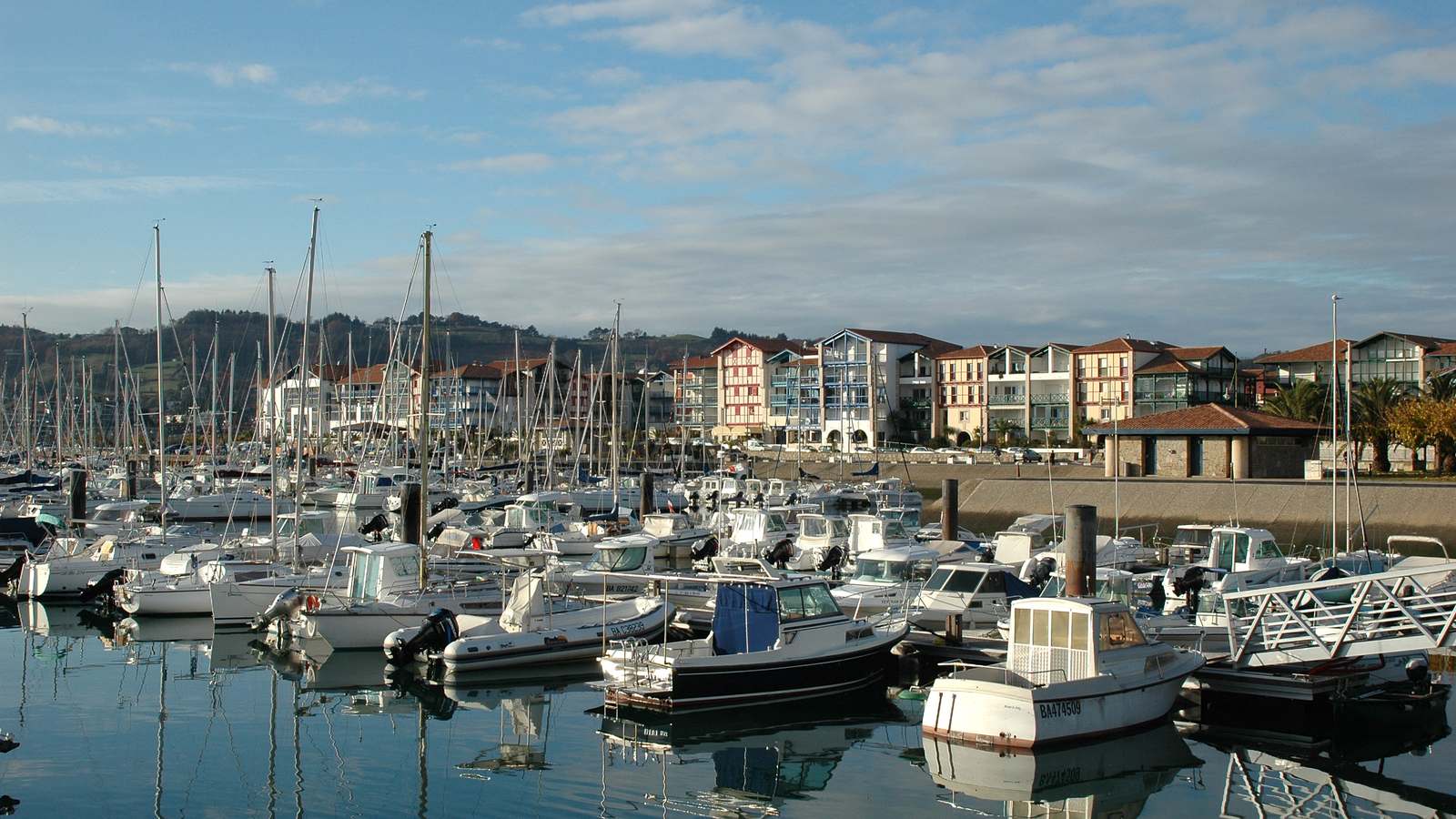 Vue du Port d'Hendaye