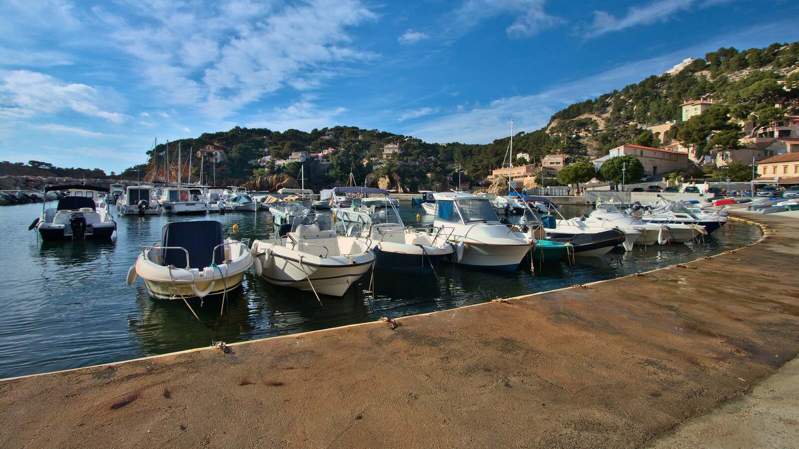 Vue du Port de la Redonne