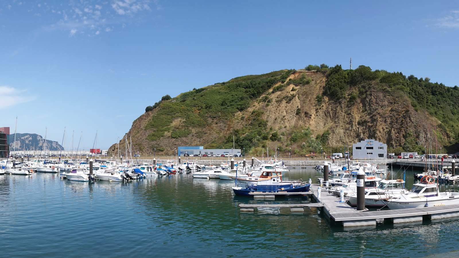 Vista de Puerto Deportivo de Laredo