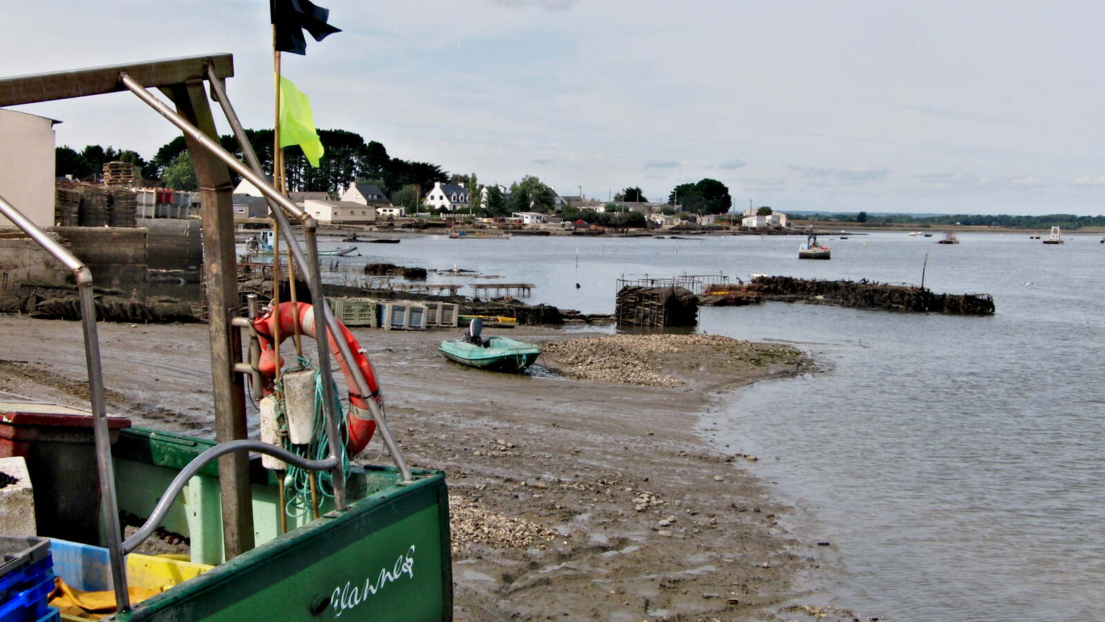 Vue du Port du Logeo