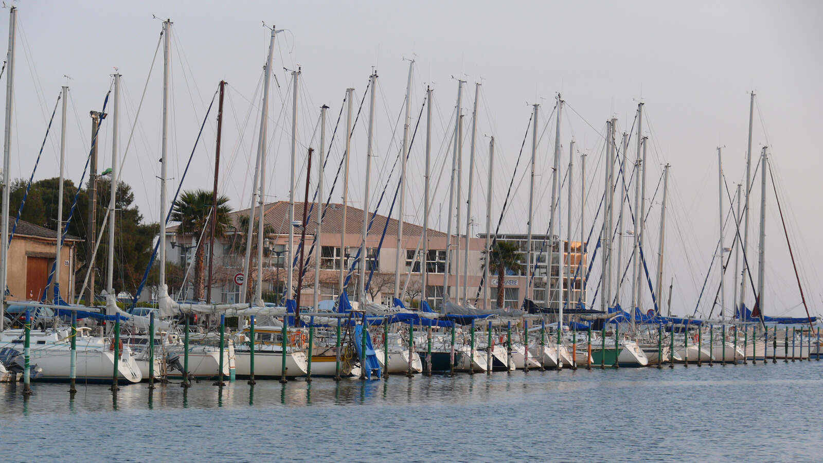 Vue du Port de Mèze