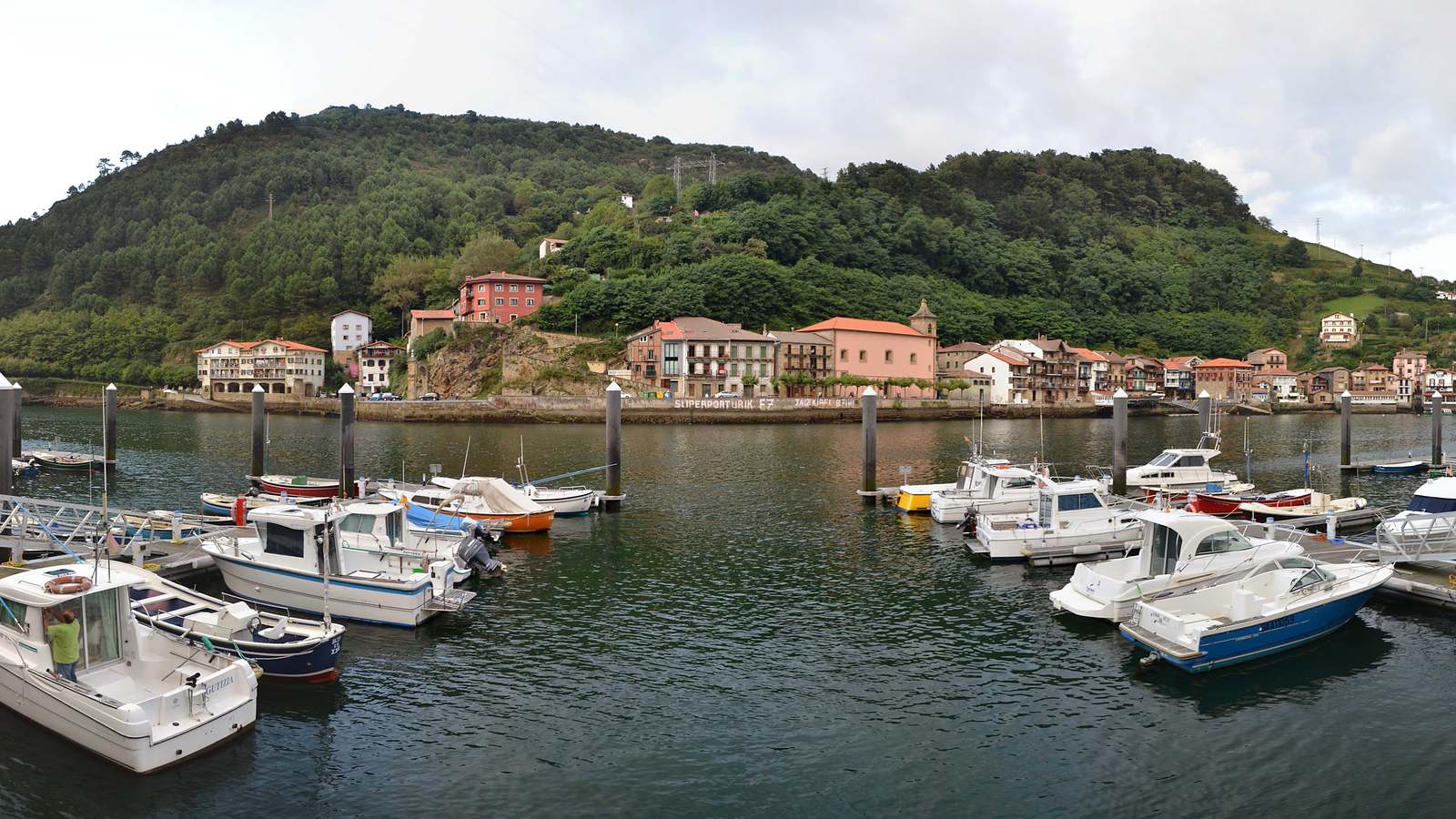 Vista de Puerto de Pasajes