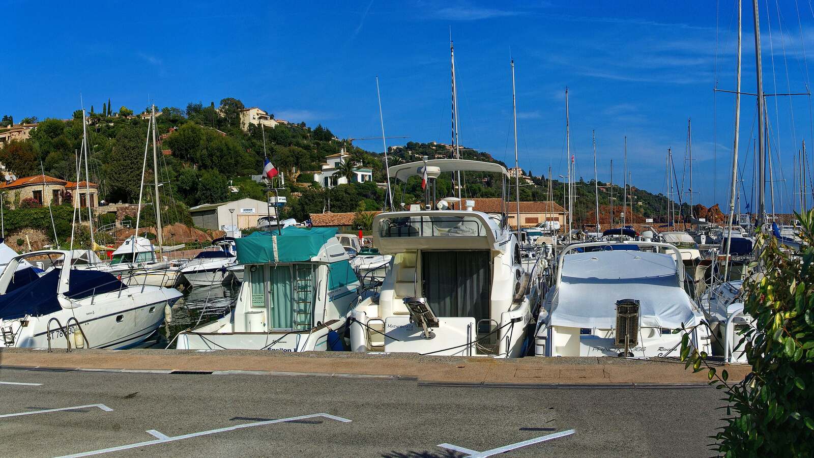 Vue du Port de la Figueirette