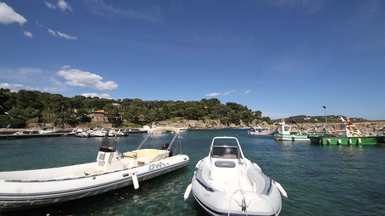 Vue du Port du Niel