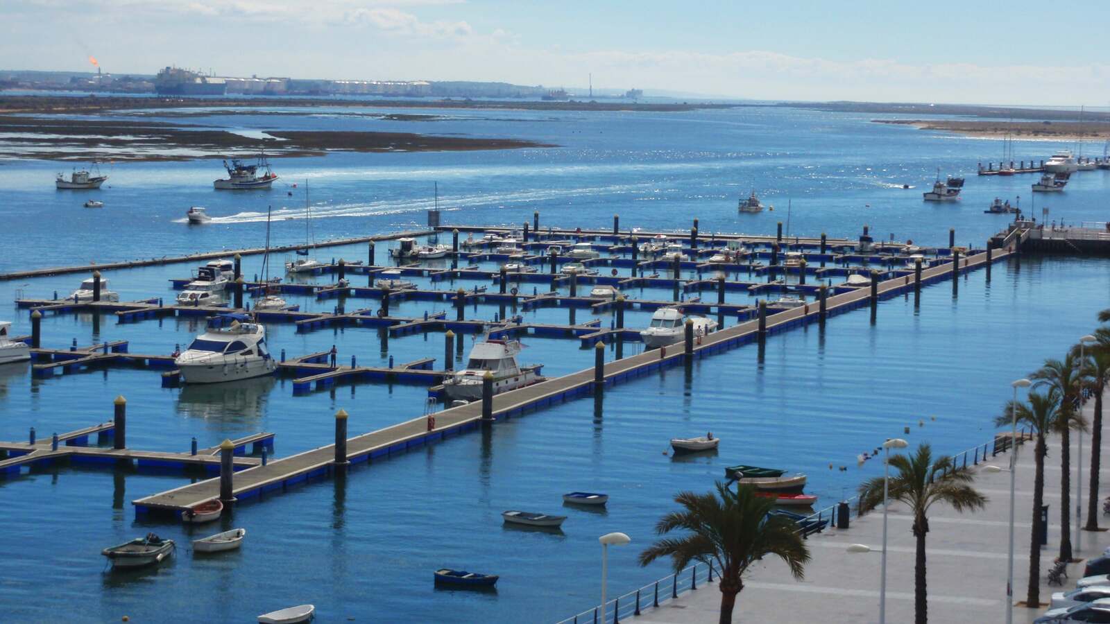 Vista de Club Deportivo Náutico Punta Umbría