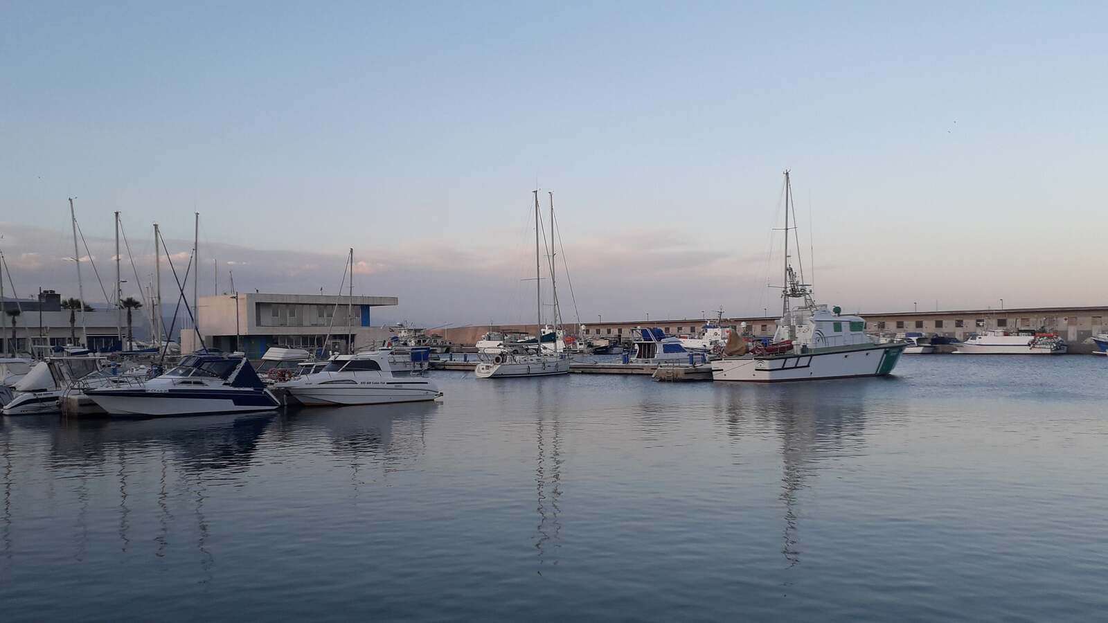 Vista de Puerto Deportivo Roquetas de Mar