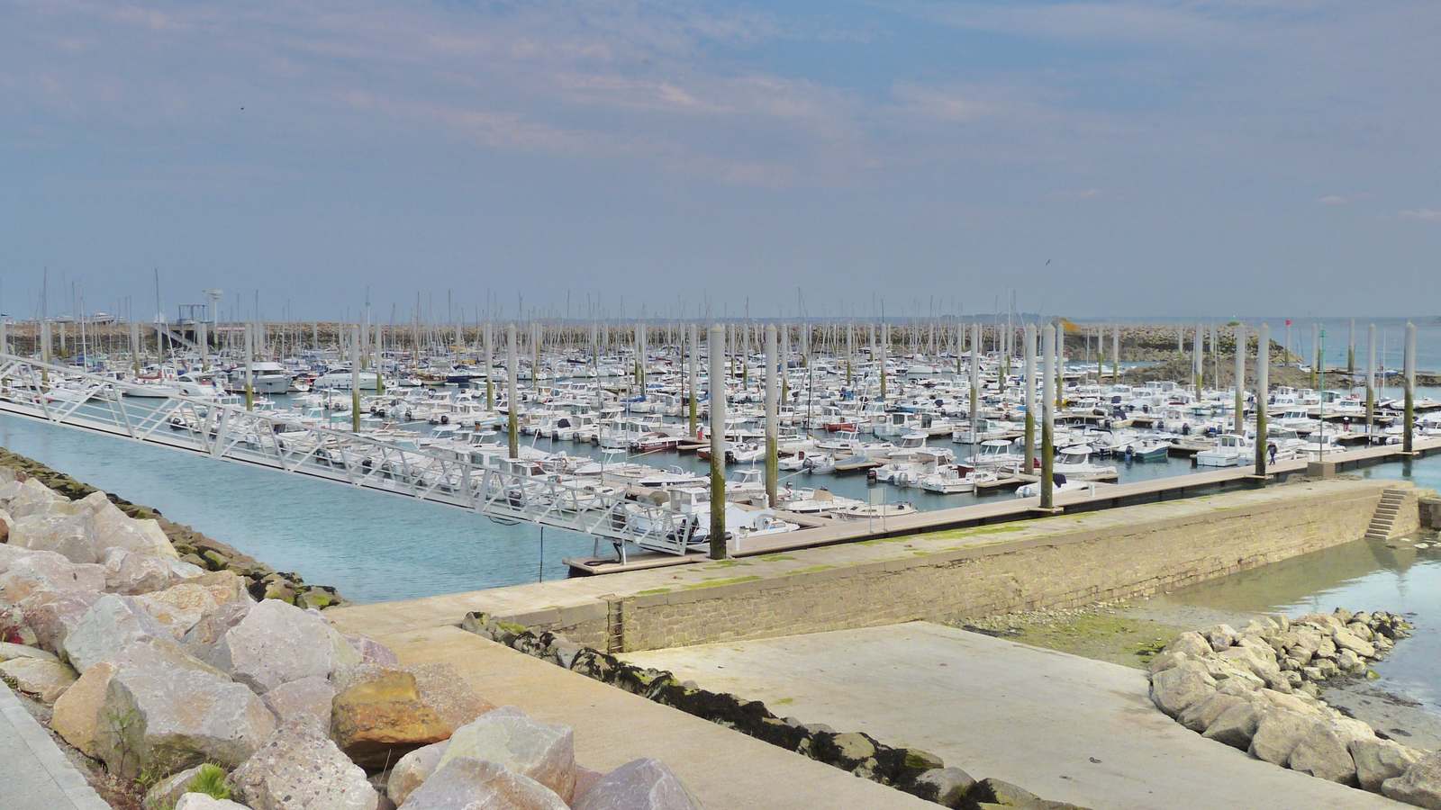 Vue du Port de Saint-Cast