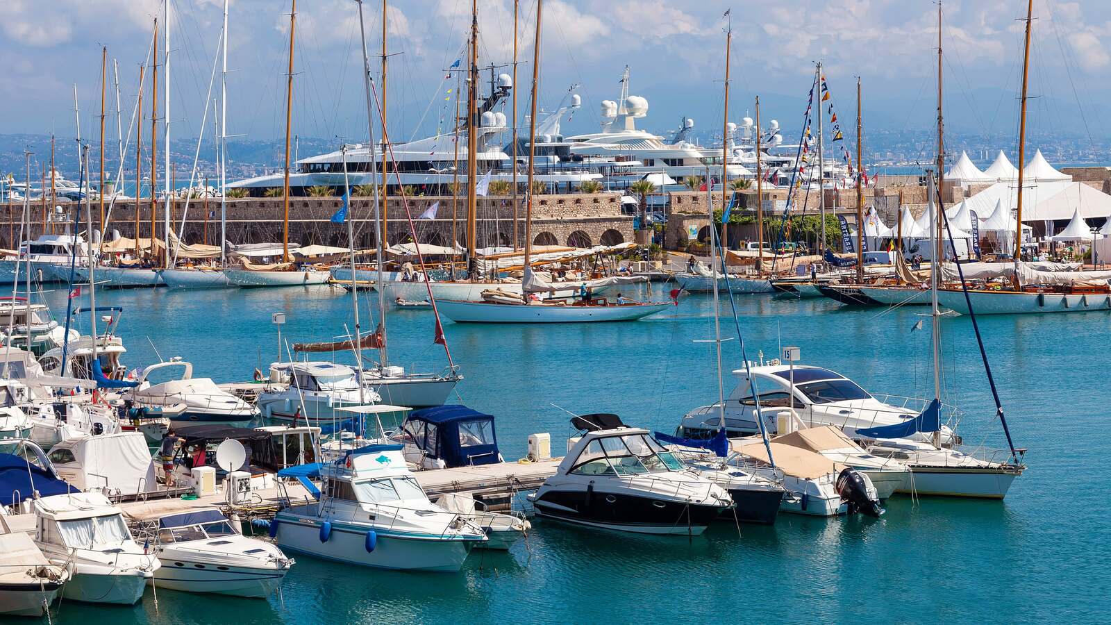 Vue du Port Vauban